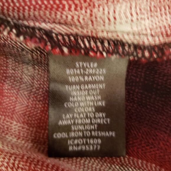 Sanctuary Dark Red Plaid Boyfriend Snap Button Shirt Size Small - Picture 4 of 7
